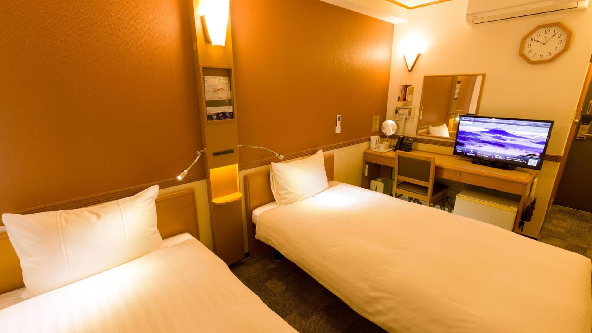 Toyoko Inn Akita-Eki Higashi-Guchi Room photo