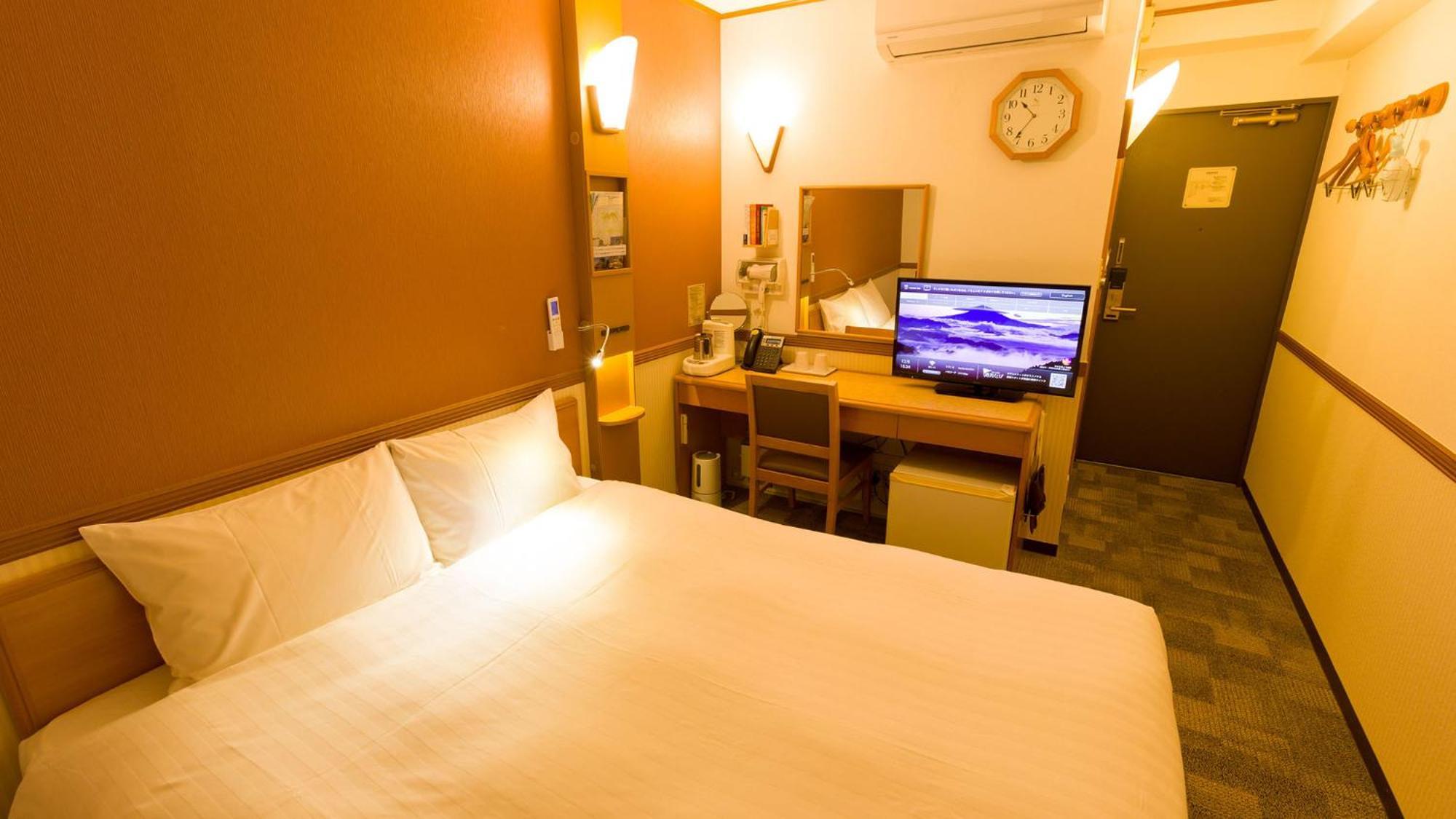 Toyoko Inn Akita-Eki Higashi-Guchi Room photo